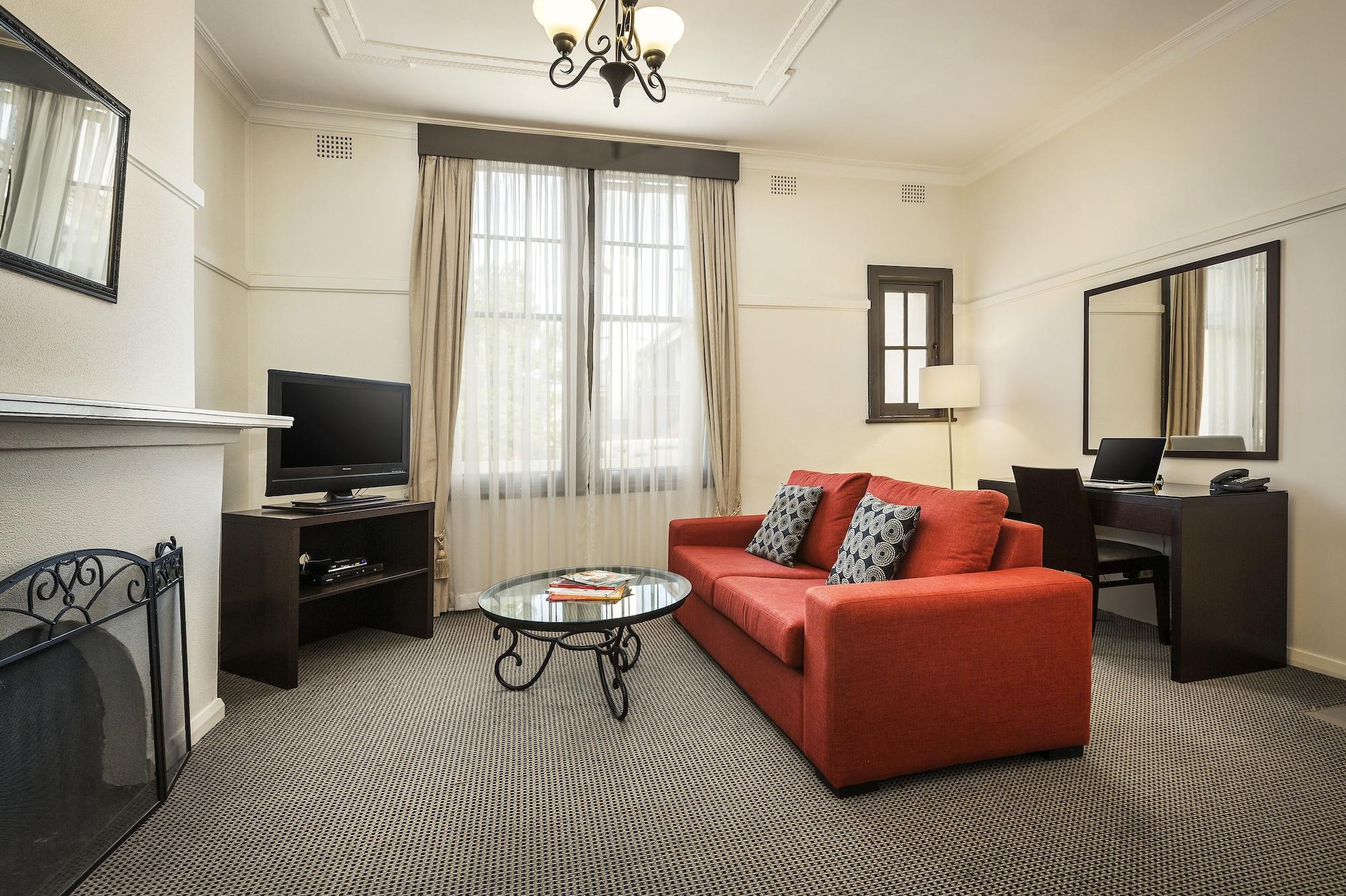 เควสต์ แคนเบอร่า อพาร์ตเมนต์ Aparthotel แคนเบอร์รา ภายนอก รูปภาพ