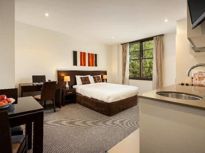 เควสต์ แคนเบอร่า อพาร์ตเมนต์ Aparthotel แคนเบอร์รา ภายนอก รูปภาพ